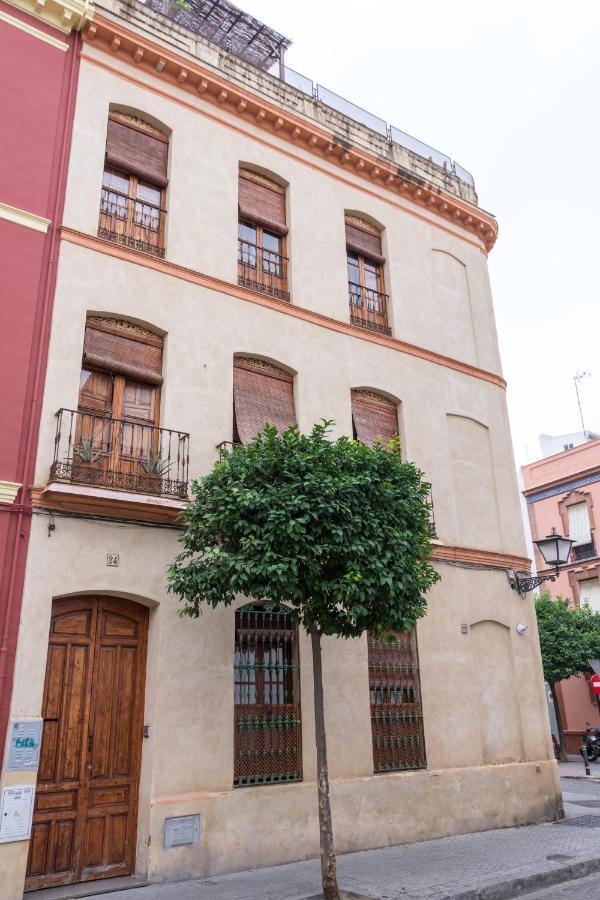 Alameda Rooms Seville Exterior photo