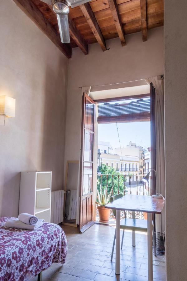 Alameda Rooms Seville Exterior photo